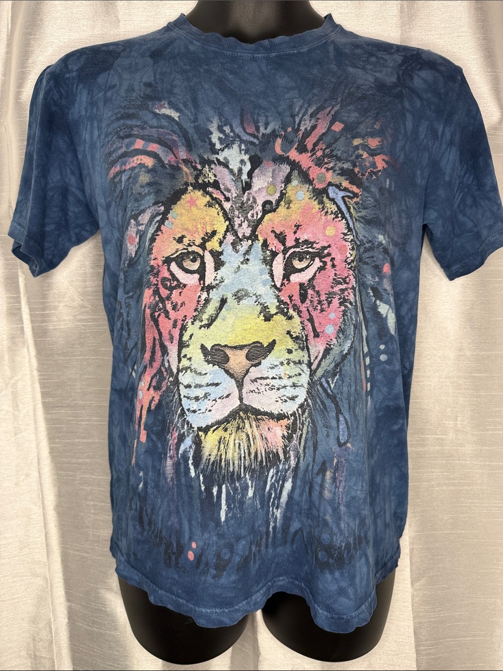 Y2K Mountain Mane Lion Graffiti Graphic Rainforest Cafe Tie Dye Blue Adult XS